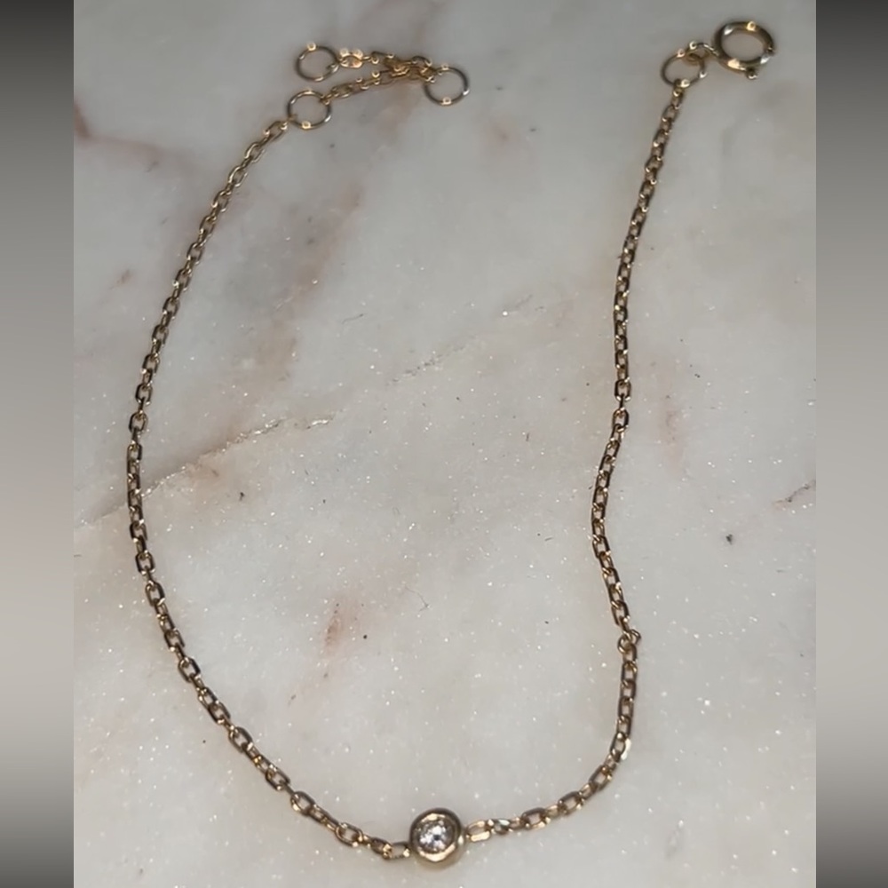 Stone and Strand medium round diamond bracelet 10k gold